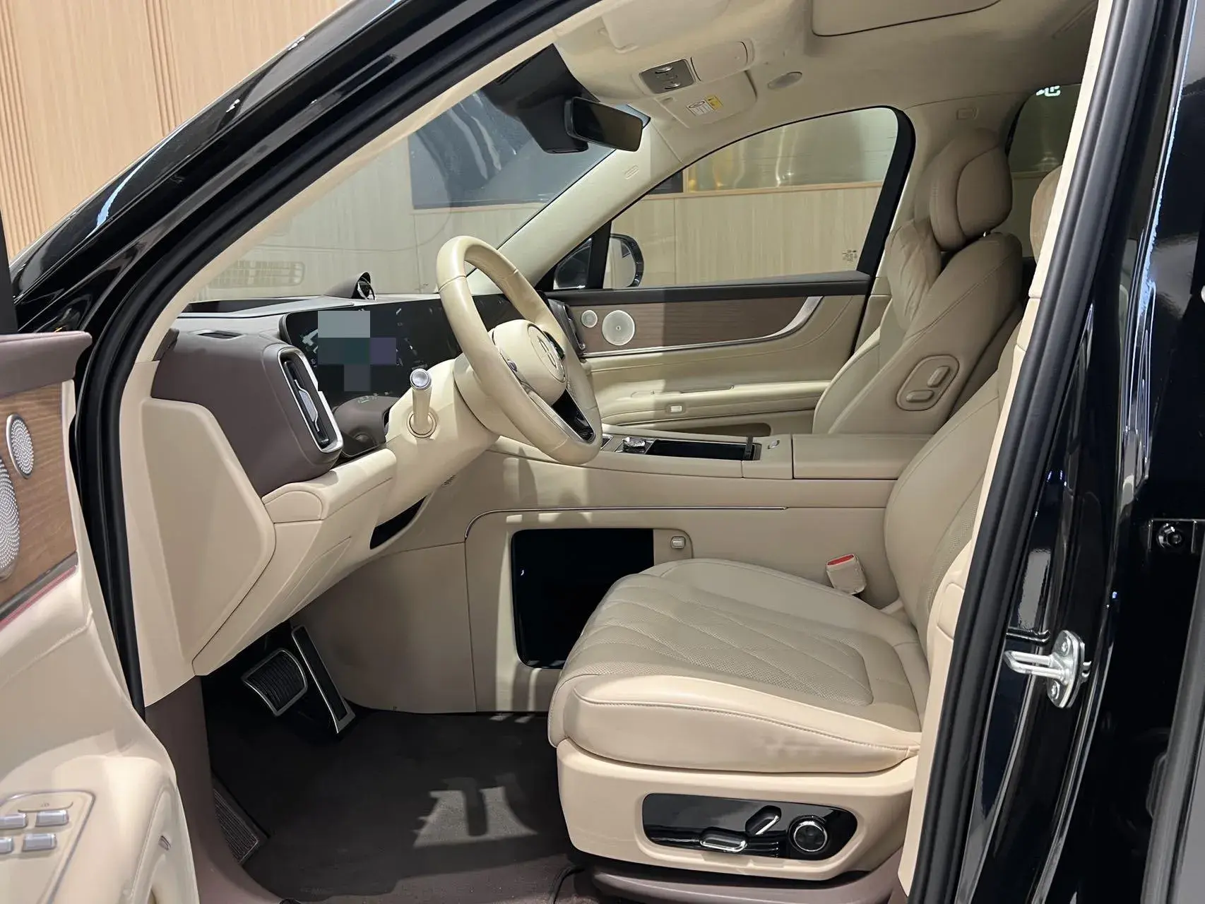 2024 HIMA AITO thumbnail 4