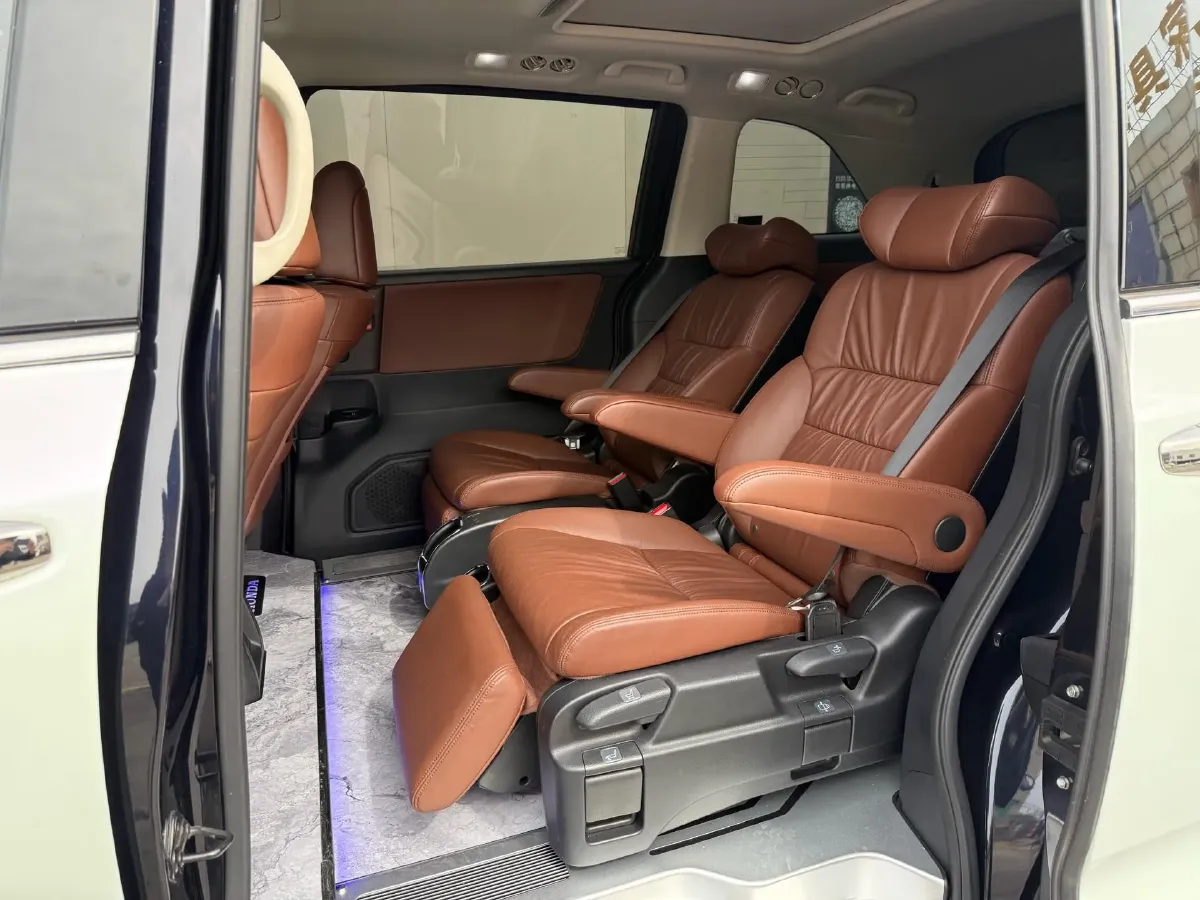 2022 Honda Odyssey 2.0L 146HP L4 E-CVT Hybrid,autocango,china used car exporter,china ev exporter,chinese used car exporter,chinese used ev exporter
