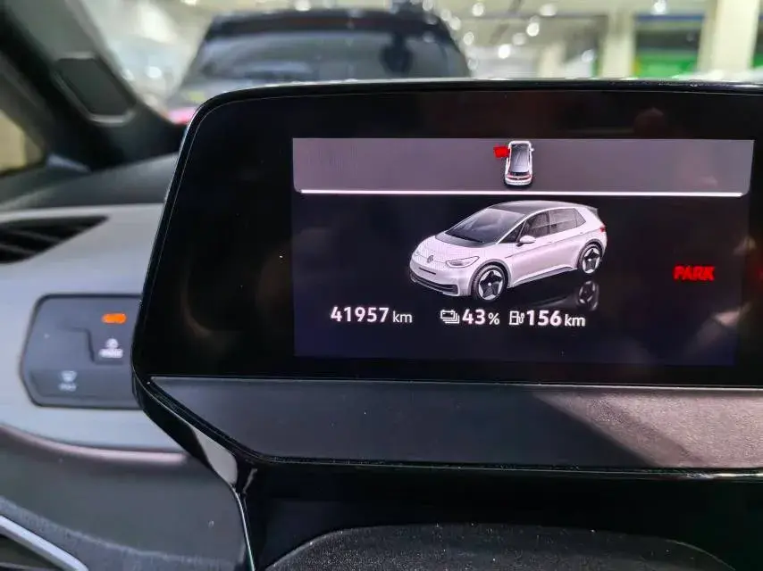 2023 VOLKSWAGEN ID.3 thumbnail 3