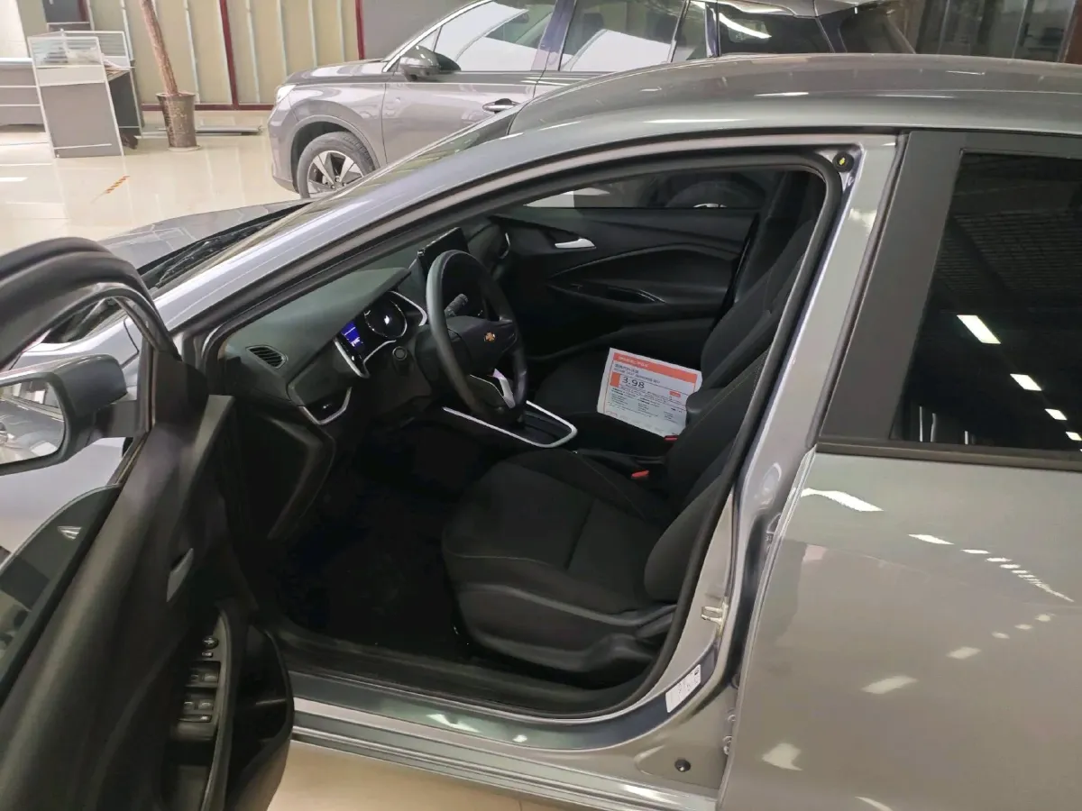 2022 Chevrolet Cavalier 1.0T 125HP L3 6AT,autocango,china used car exporter,china ev exporter,chinese used car exporter,chinese used ev exporter