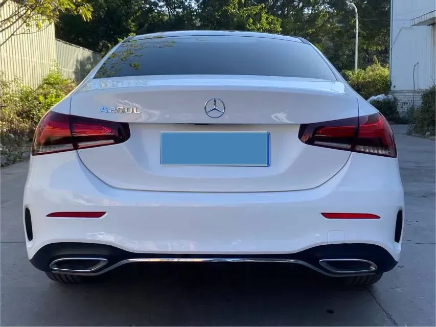 2021 Mercedes-Benz A Class 1.3T 163HP L4 7DCT,autocango,china used car exporter,china ev exporter,chinese used car exporter,chinese used ev exporter