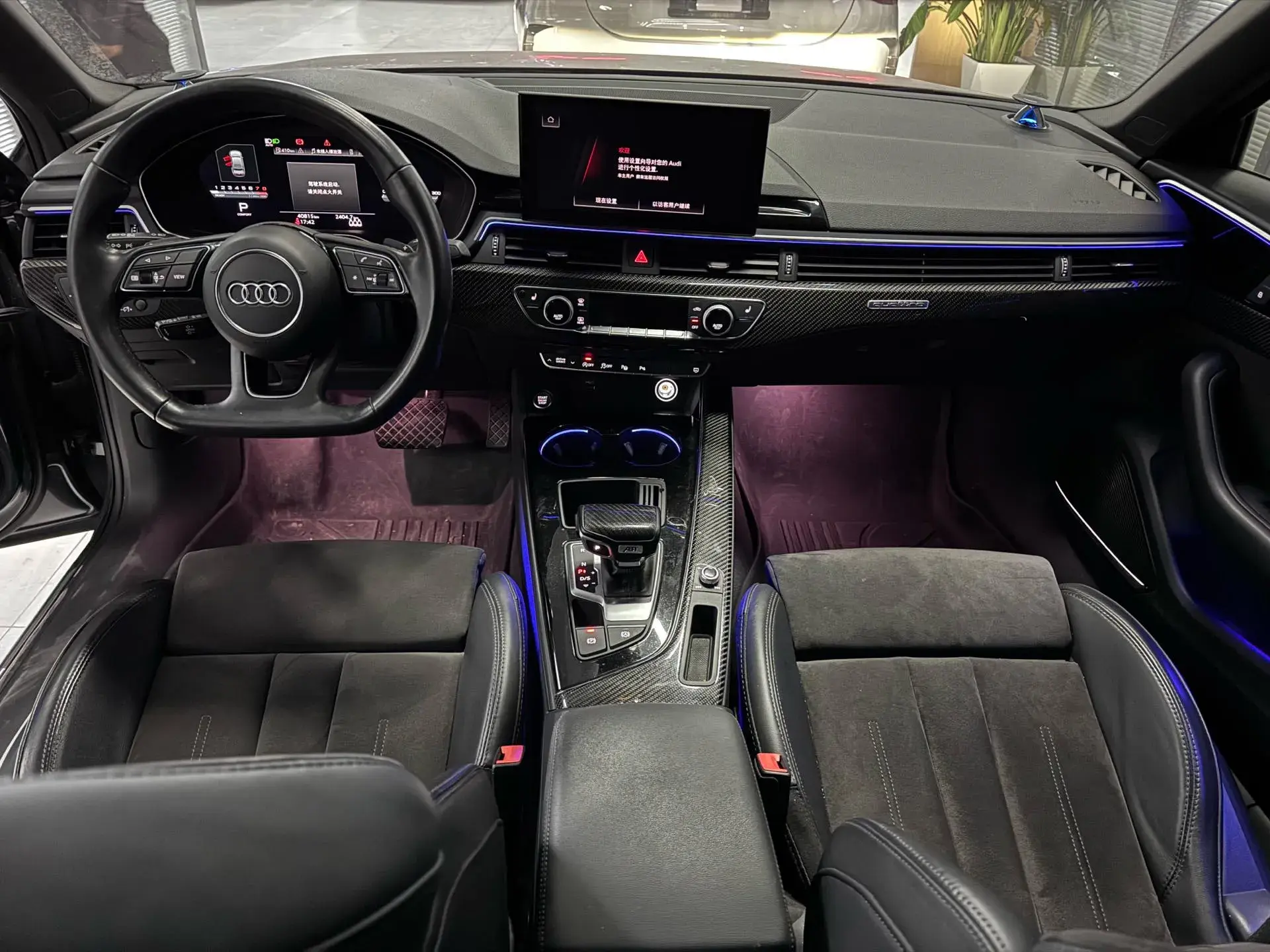 2022 AUDI A4L thumbnail 3