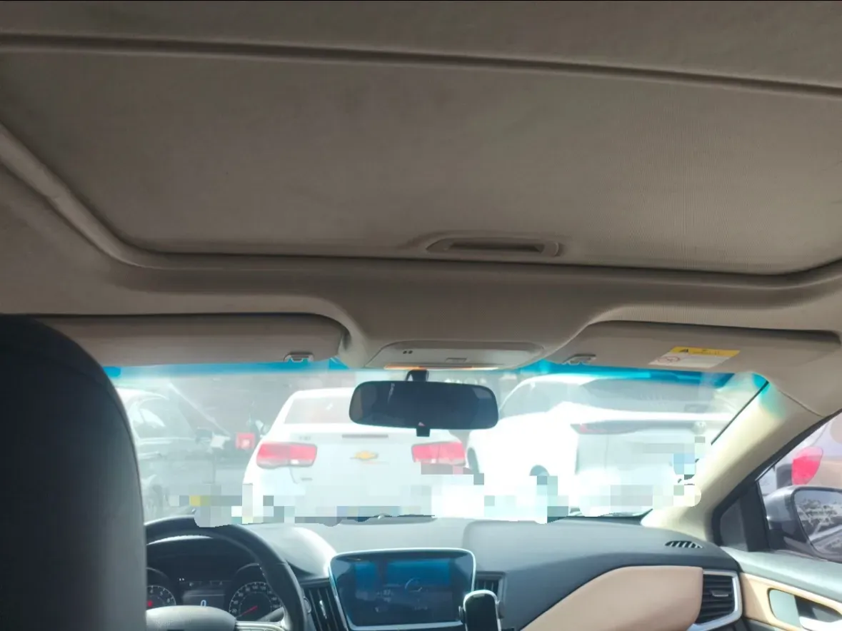 2022 Chevrolet Monza 1.5L 113HP L4 6AT,autocango,china used car exporter,china ev exporter,chinese used car exporter,chinese used ev exporter