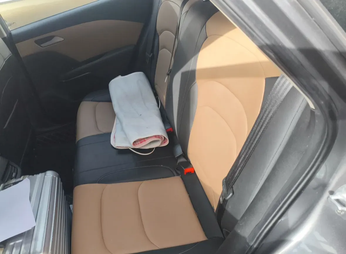 2022 Chevrolet Monza 1.5L 113HP L4 6AT,autocango,china used car exporter,china ev exporter,chinese used car exporter,chinese used ev exporter