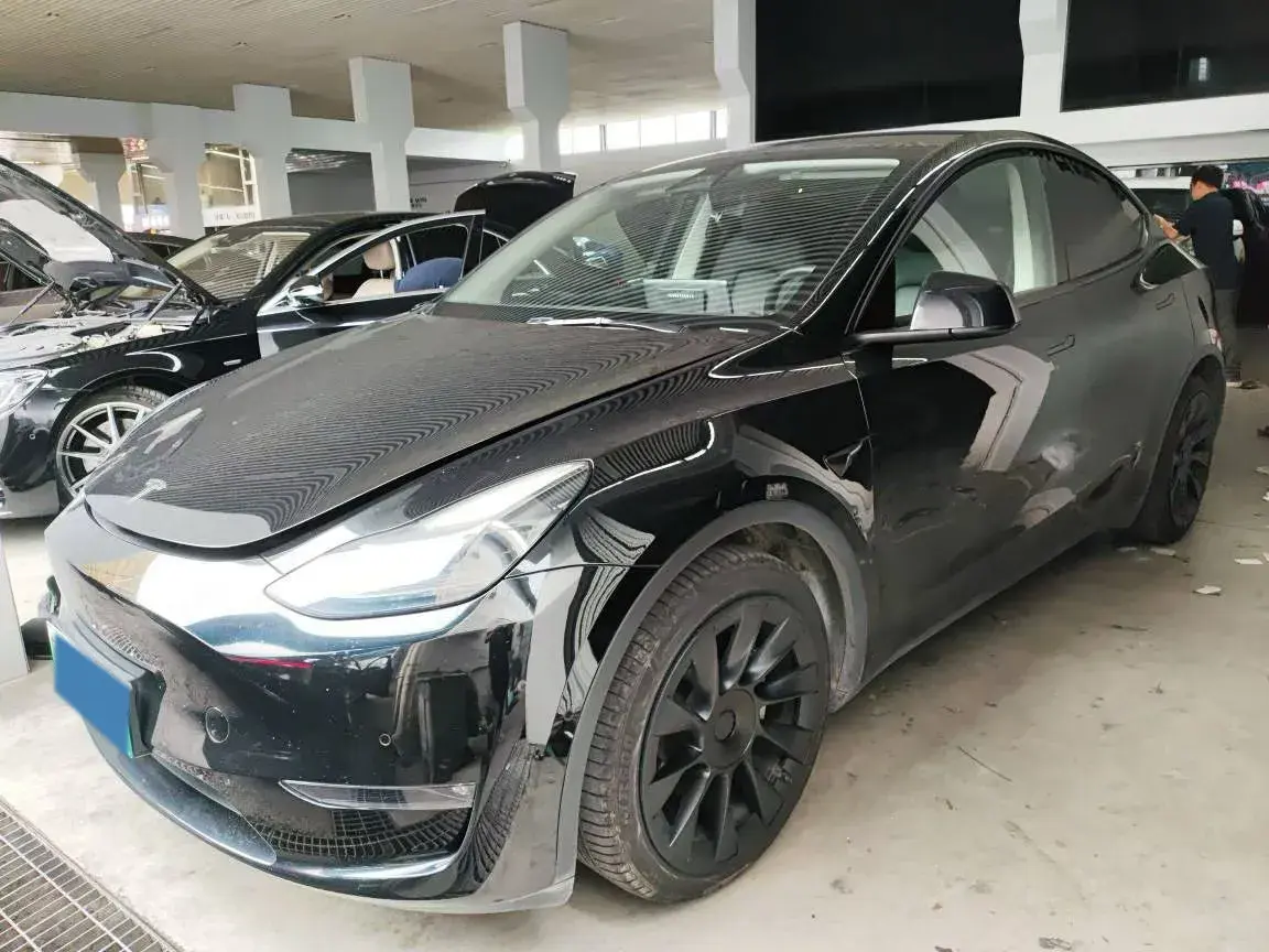 2021 Tesla Model Y BEV 60KWH