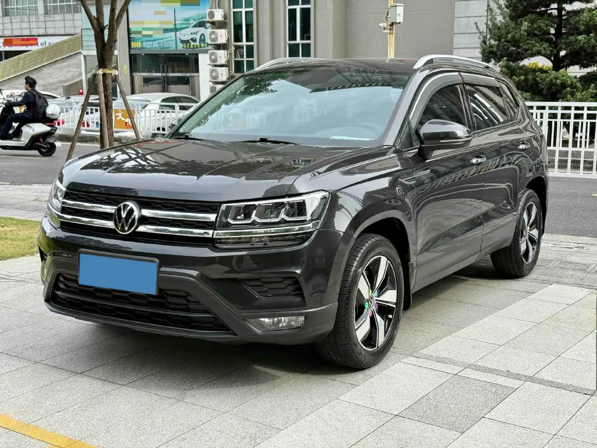 2021 Volkswagen Tharu 1.4T 150HP L4 7DCT