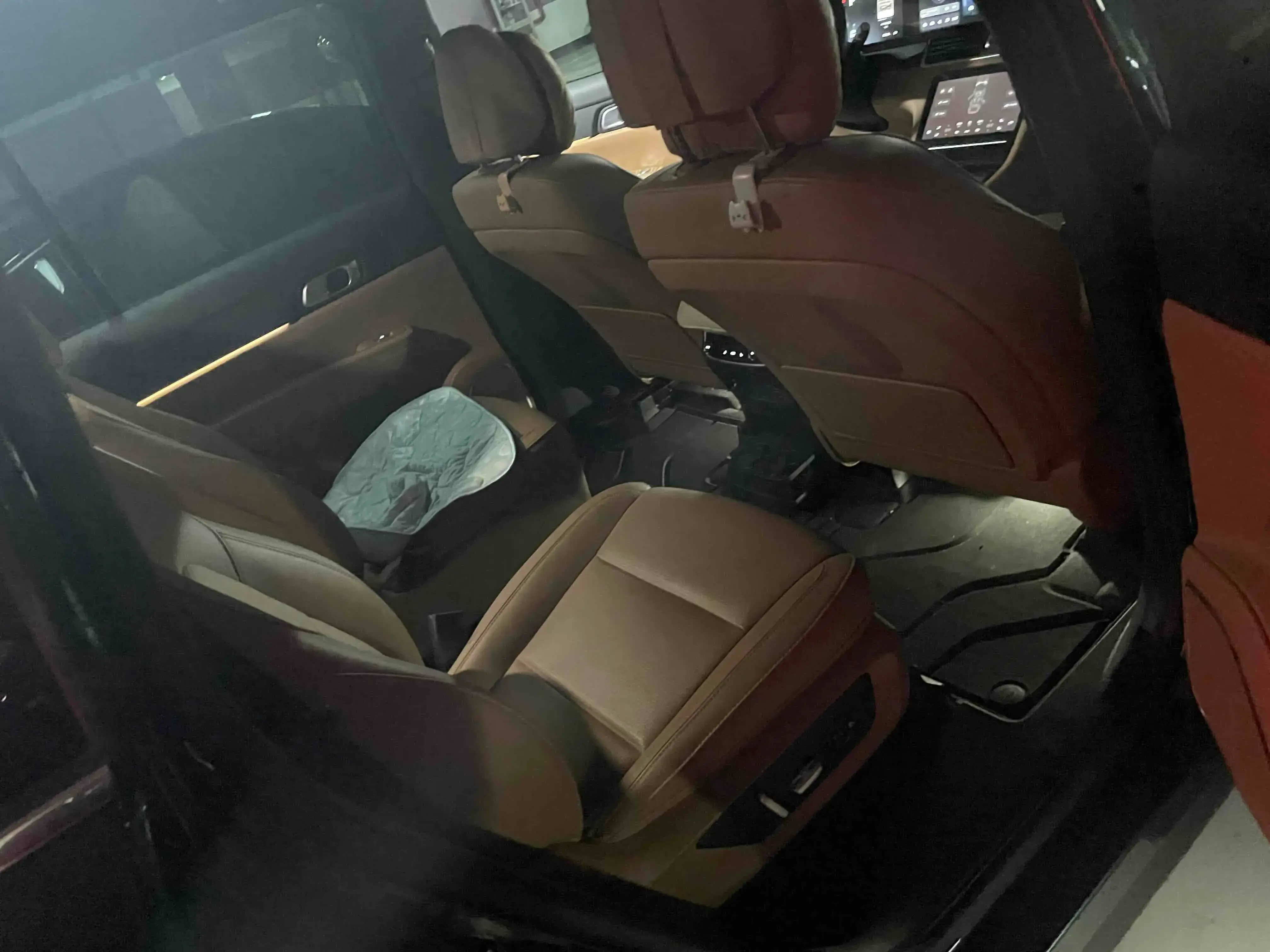 2021 LI ONE thumbnail 3