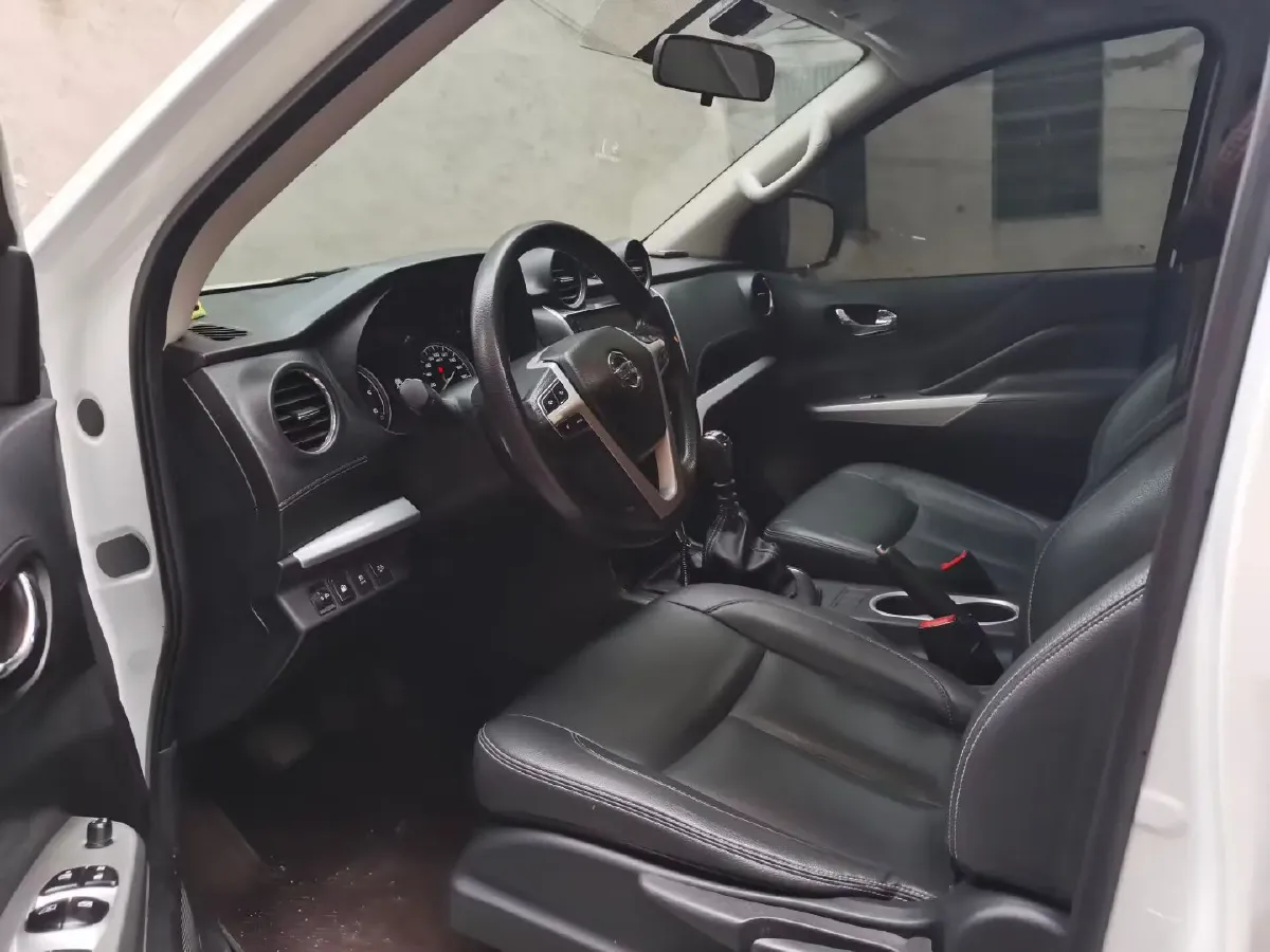 2024 Dongfeng RuiQi6 pro 2.3T 163HP L4 8AT,autocango,china used car exporter,china ev exporter,chinese used car exporter,chinese used ev exporter