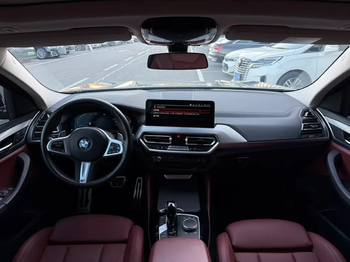 2022 BMW X4 2.0T 245HP L4 8AT,autocango,china used car exporter,china ev exporter,chinese used car exporter,chinese used ev exporter