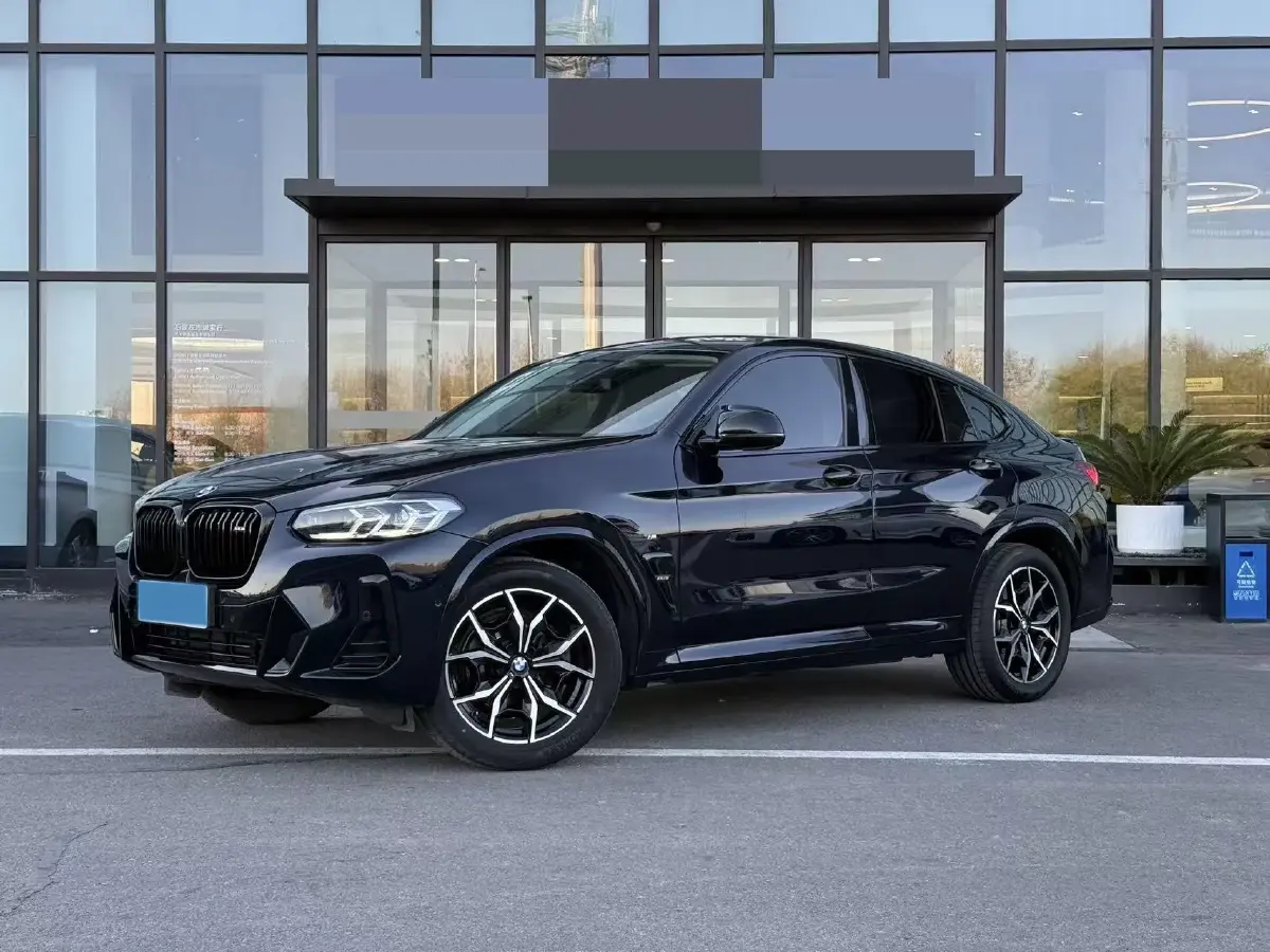 2022 BMW X4 2.0T 245HP L4 8AT