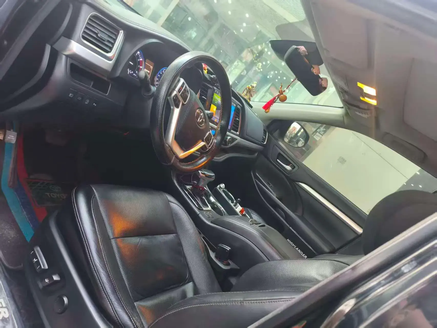 2018 TOYOTA HIGHLANDER thumbnail 4