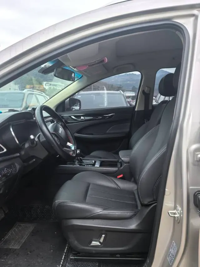 2019 Jetour X90 1.5T 147HP L4 8AT,autocango,china used car exporter,china ev exporter,chinese used car exporter,chinese used ev exporter