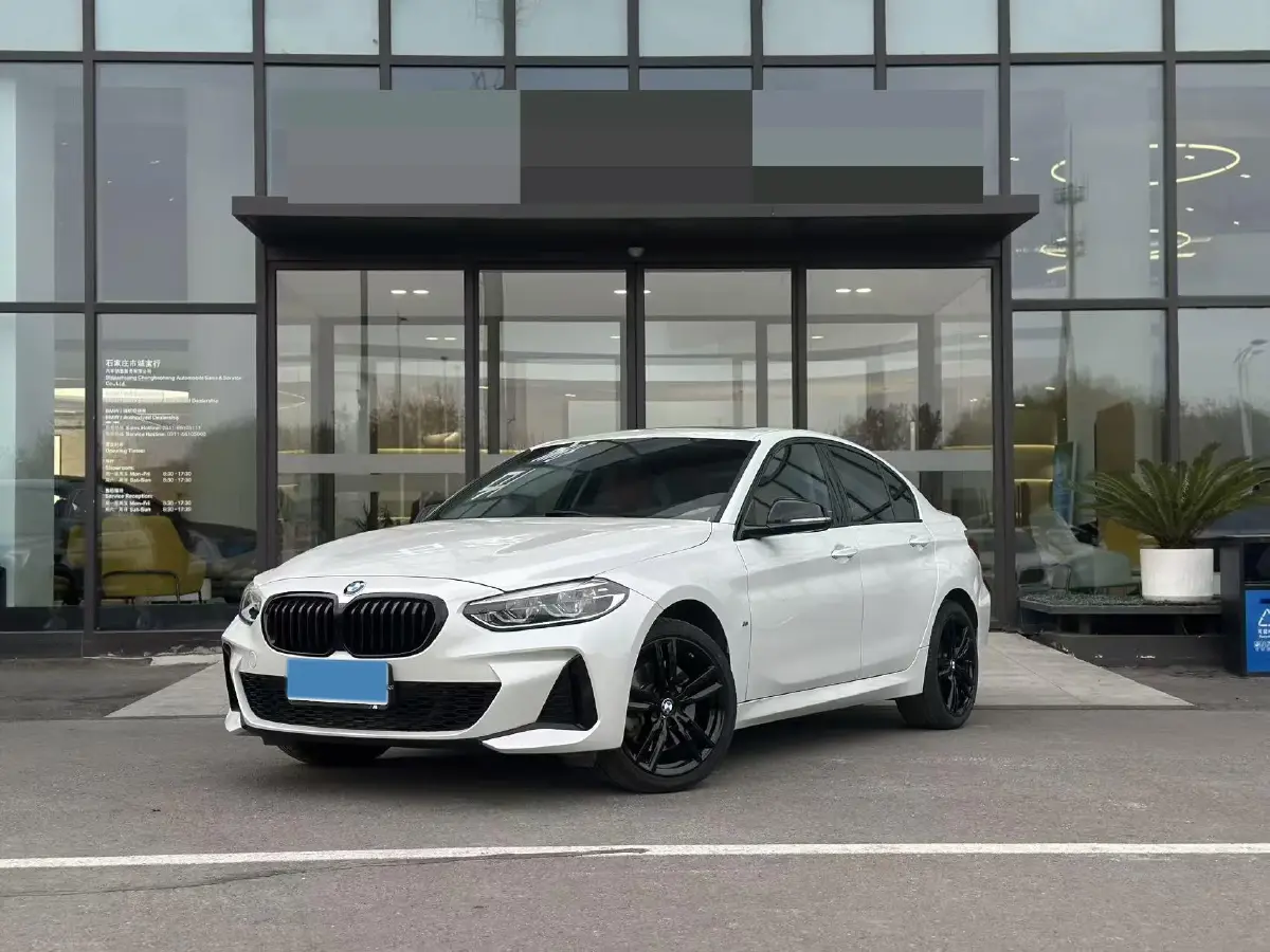 2023 BMW 1 Series 2.0T 178HP L4 7DCT