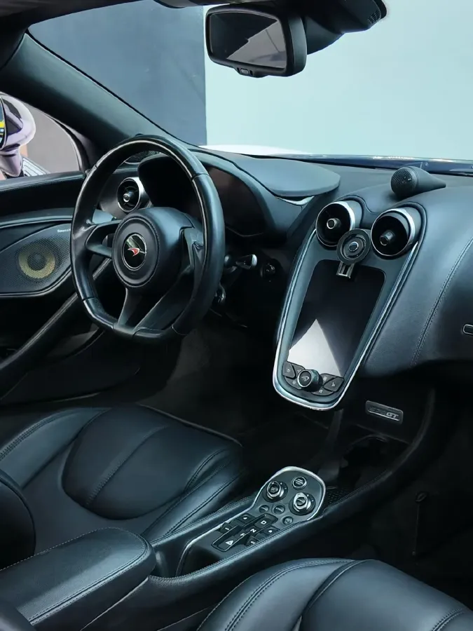 2019 McLaren 570 3.8T 570HP V8 7DCT,autocango,china used car exporter,china ev exporter,chinese used car exporter,chinese used ev exporter