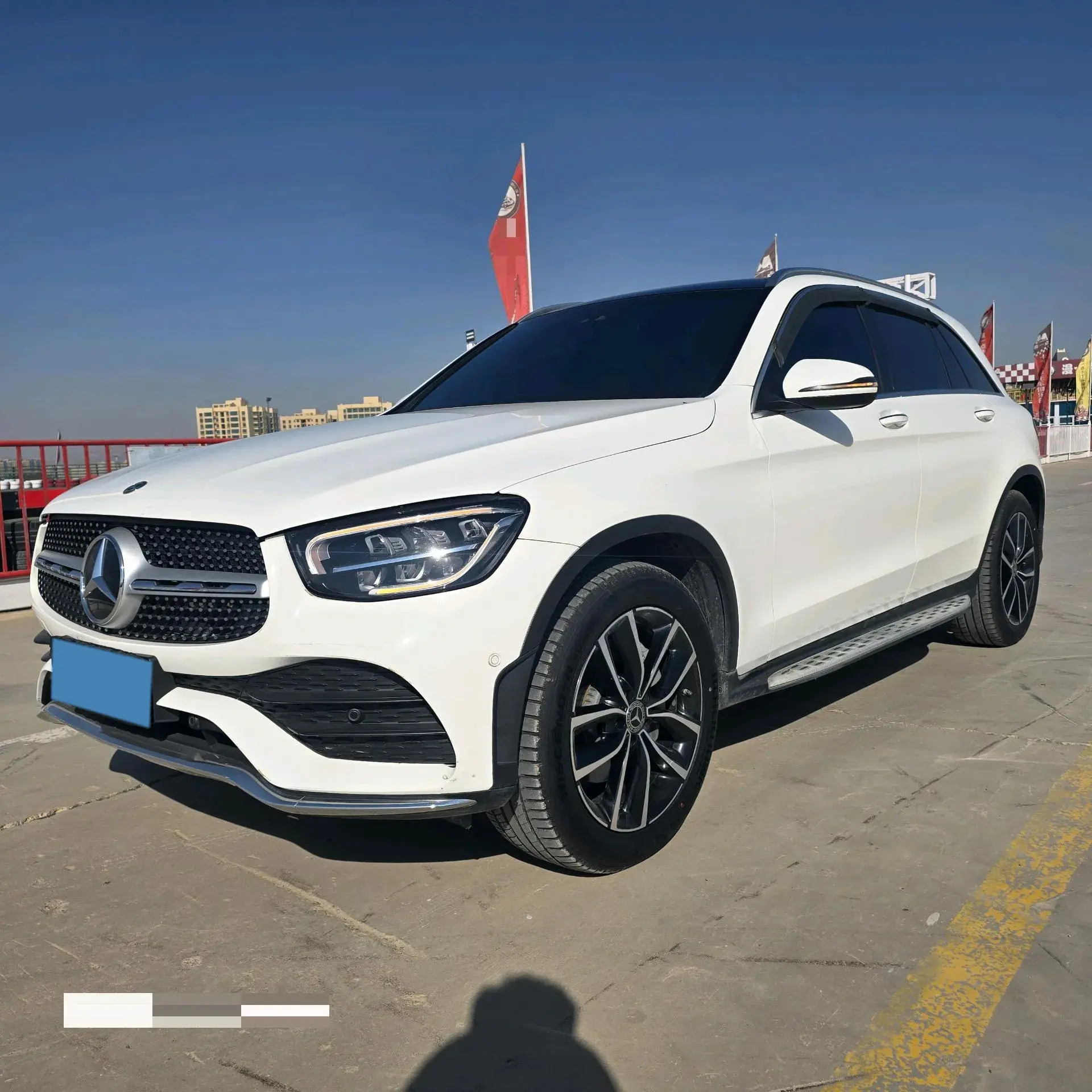 2021 MERCEDES-BENZ GLC view 1