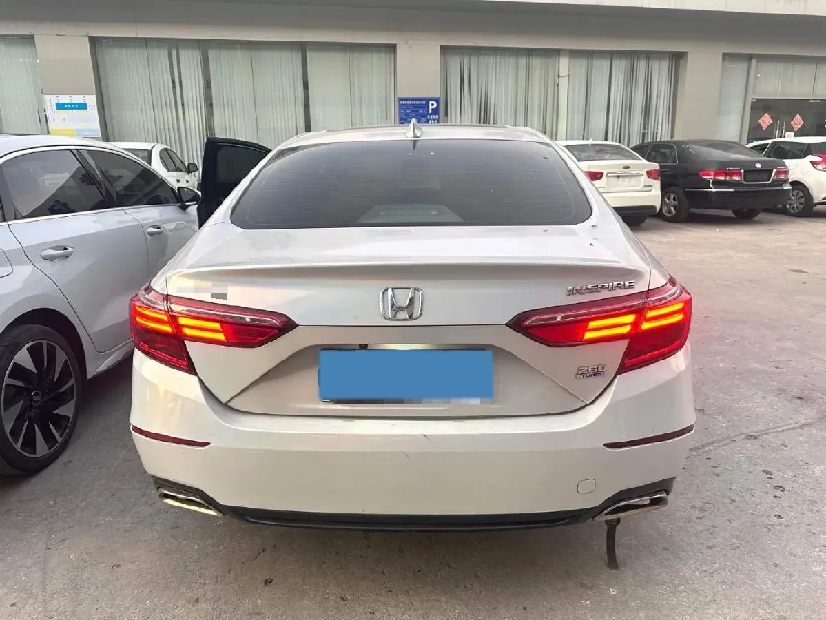 2022 Honda Inspire 1.5T 194HP L4 CVT,autocango,china used car exporter,china ev exporter,chinese used car exporter,chinese used ev exporter
