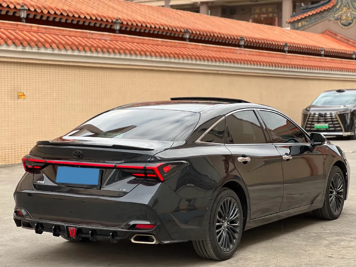 2019 Toyota Avalon 2.0L 178HP L4 CVT,autocango,china used car exporter,china ev exporter,chinese used car exporter,chinese used ev exporter