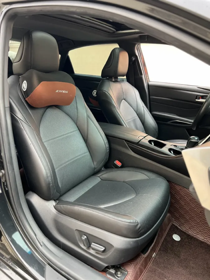 2019 Toyota Avalon 2.0L 178HP L4 CVT,autocango,china used car exporter,china ev exporter,chinese used car exporter,chinese used ev exporter