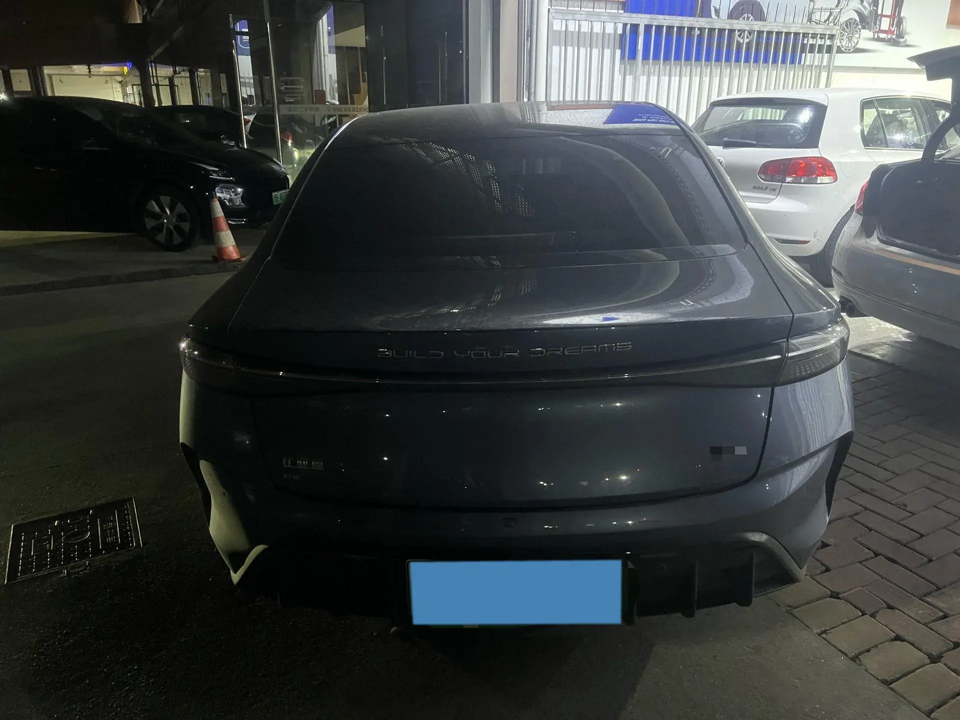 2022 BYD SEAL thumbnail 3