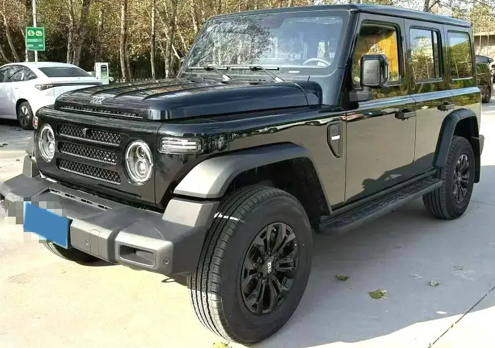 2024 212 212 T01 2.0T 252HP L4 8AT