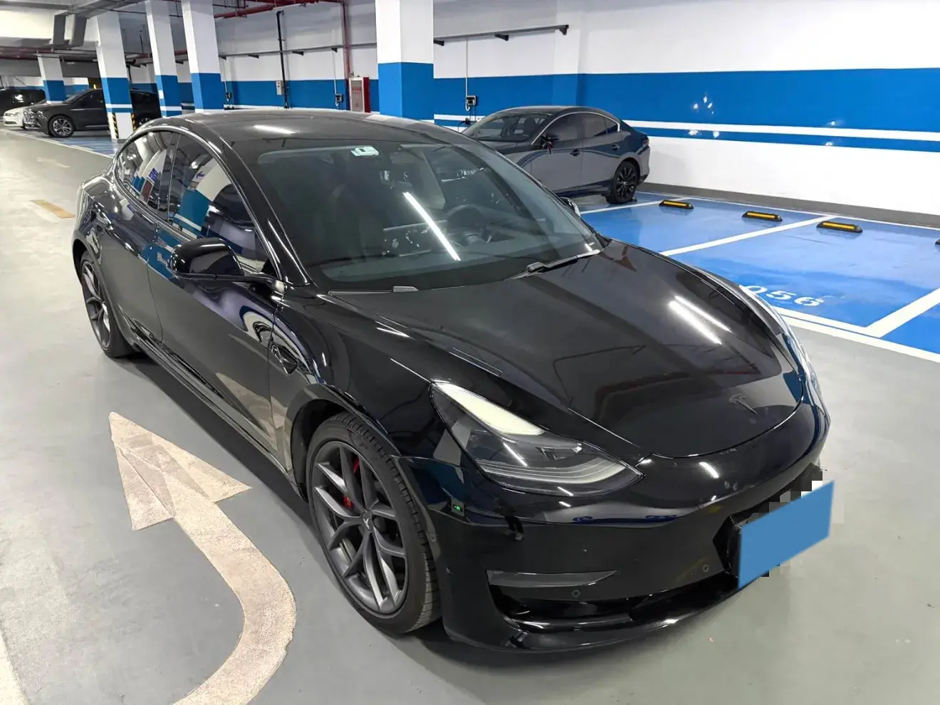 2021 TESLA MODEL thumbnail 3