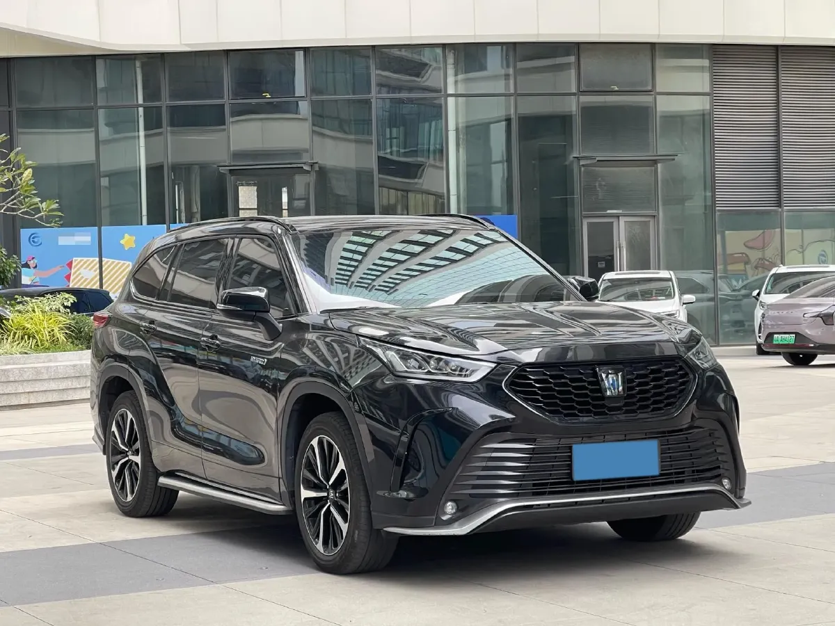 2022 Toyota Crown Kluger 2.5L 192HP L4 E-CVT Hybrid,autocango,china used car exporter,china ev exporter,chinese used car exporter,chinese used ev exporter