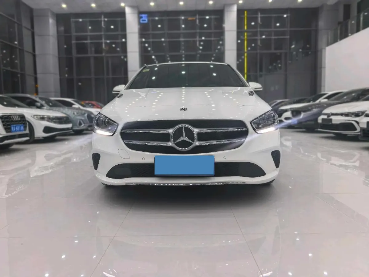 2021 Mercedes-Benz B Class 1.3T 136HP L4 7DCT,autocango,china used car exporter,china ev exporter,chinese used car exporter,chinese used ev exporter