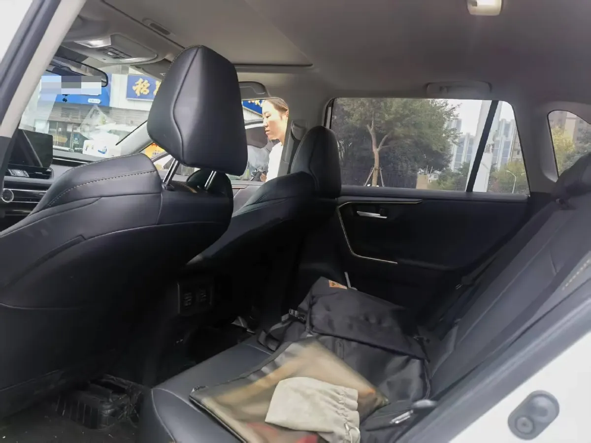 2024 Toyota Wildlander 2.0L 171HP L4 CVT,autocango,china used car exporter,china ev exporter,chinese used car exporter,chinese used ev exporter