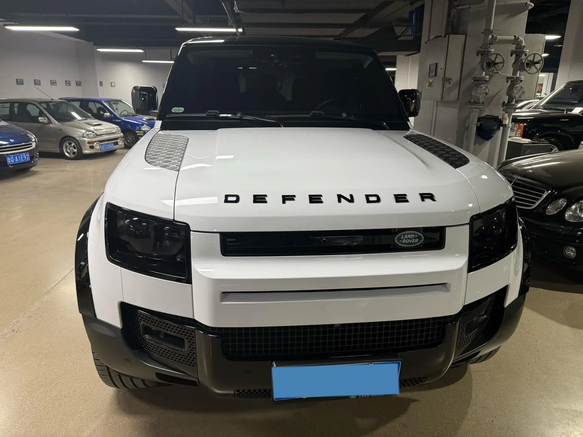 2020 LAND ROVER thumbnail 2