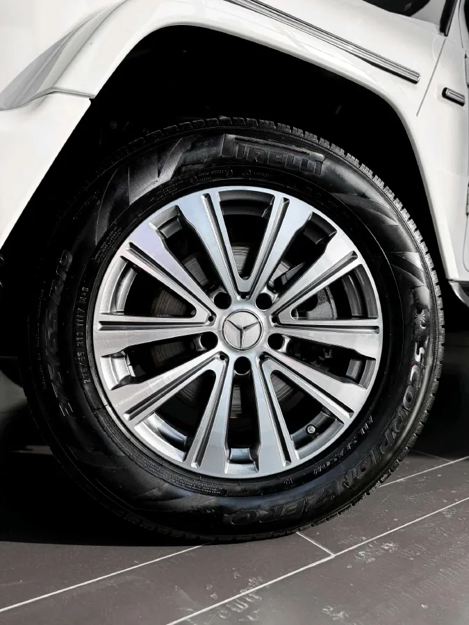 2024 Mercedes-Benz G Class 2.0T 258HP L4 9AT,autocango,china used car exporter,china ev exporter,chinese used car exporter,chinese used ev exporter