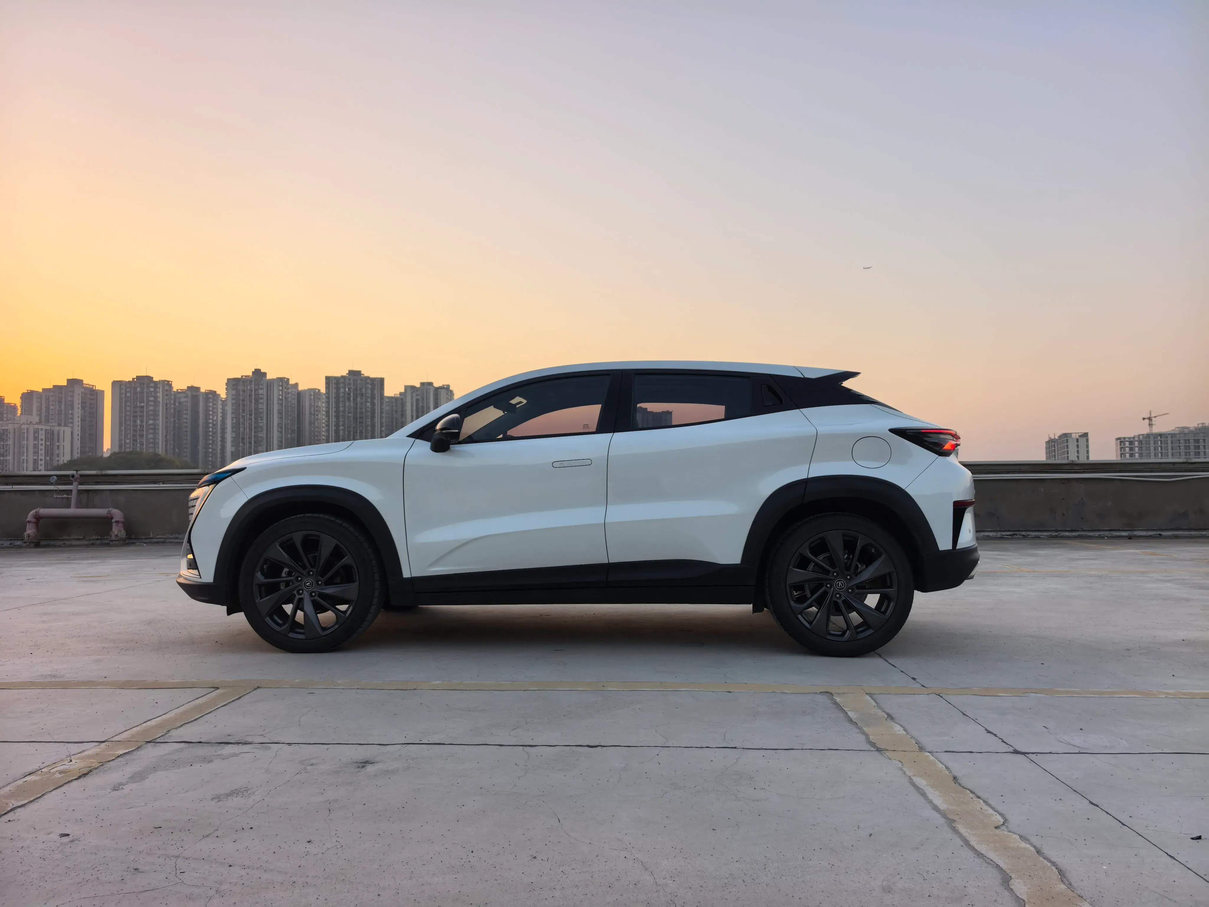 2020 CHANGAN UNI-T thumbnail 3