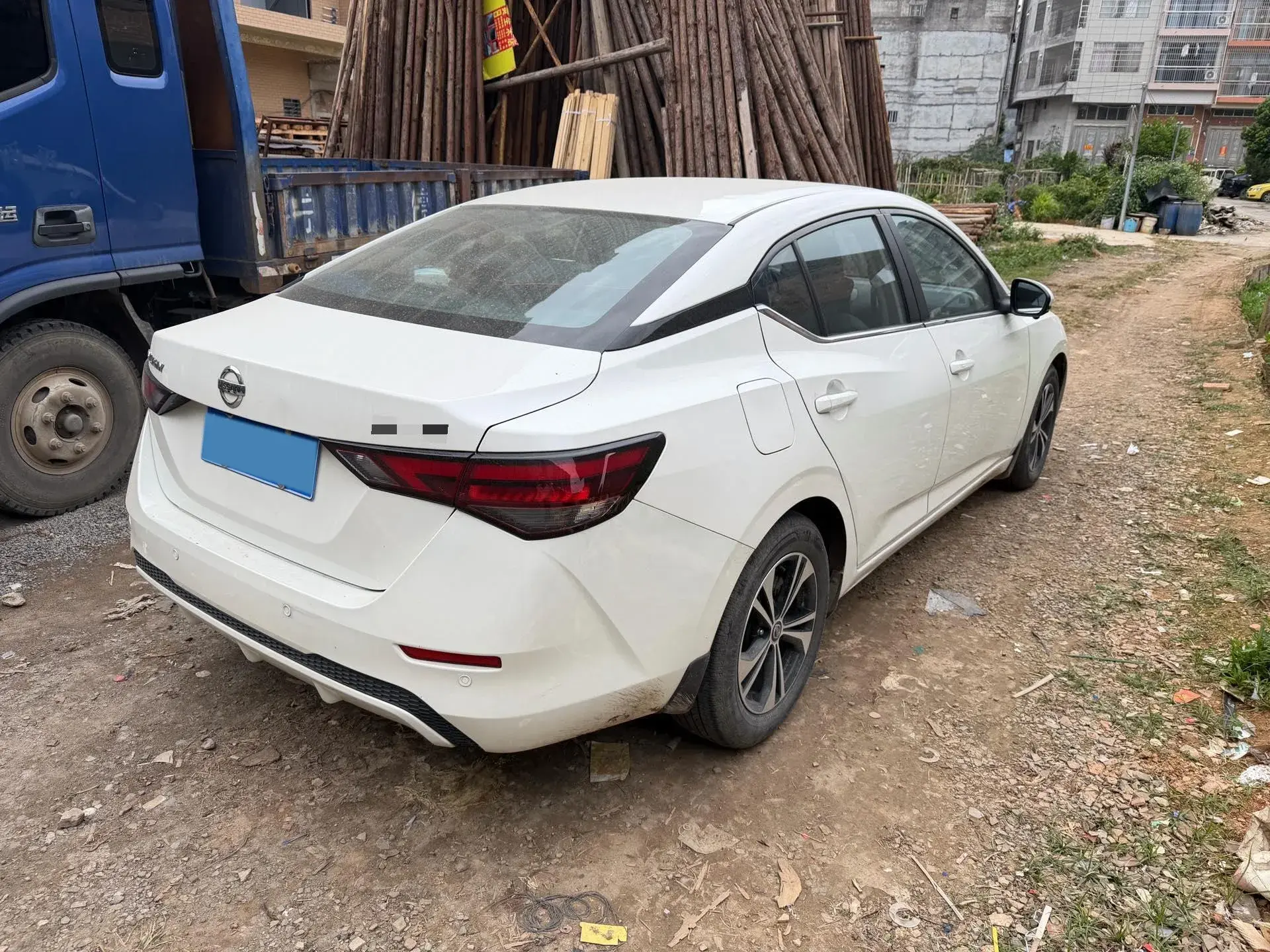 2022 NISSAN SYLPHY thumbnail 4