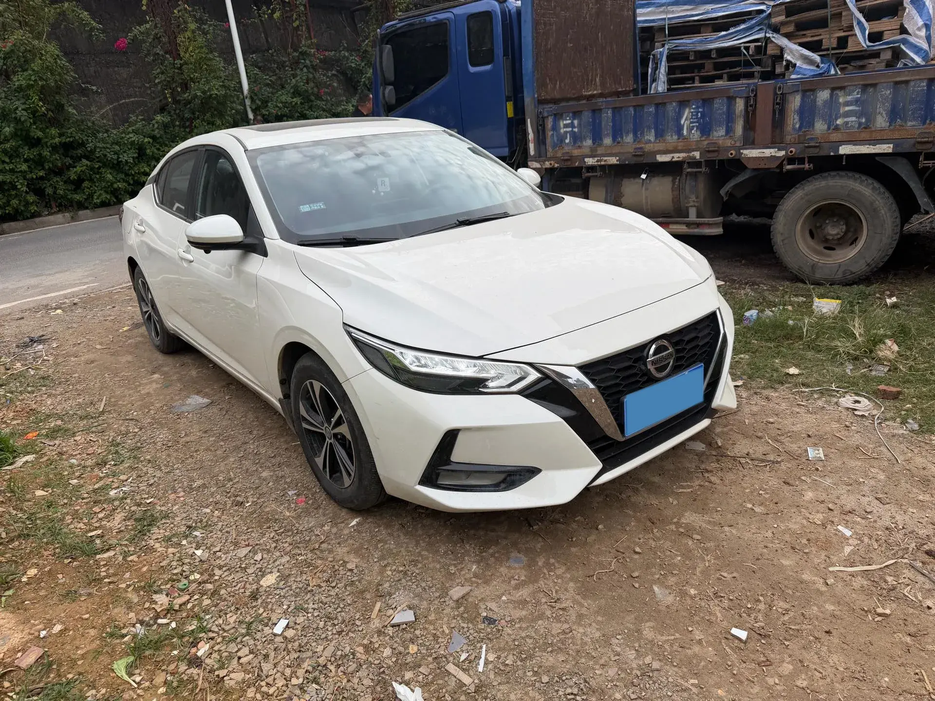 2022 NISSAN SYLPHY thumbnail 3