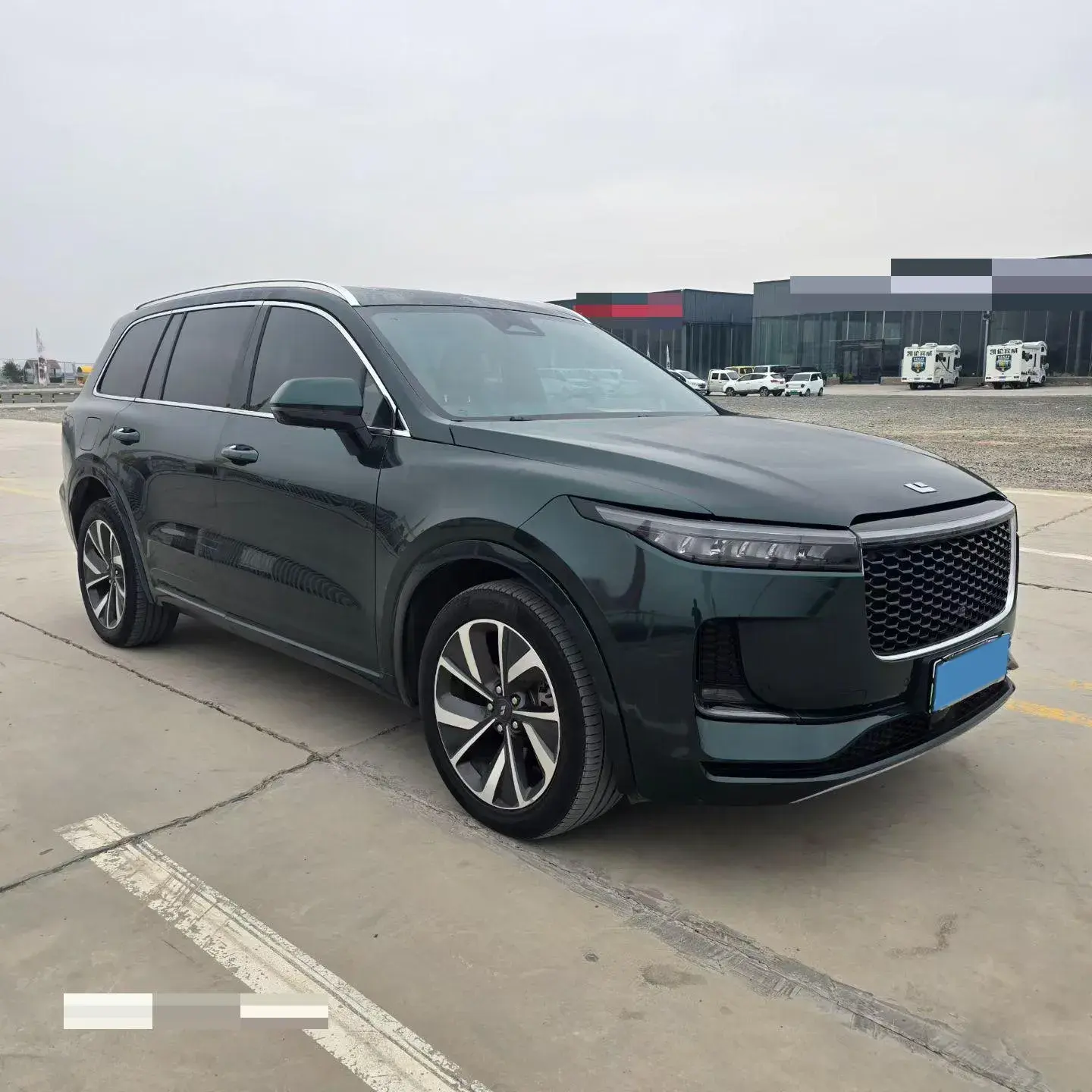 2021 LI ONE thumbnail 3