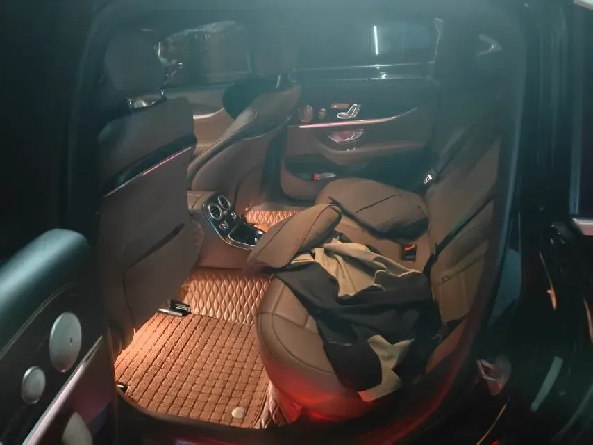 2023 Mercedes-Benz E Class 2.0T 258HP L4 9AT,autocango,china used car exporter,china ev exporter,chinese used car exporter,chinese used ev exporter