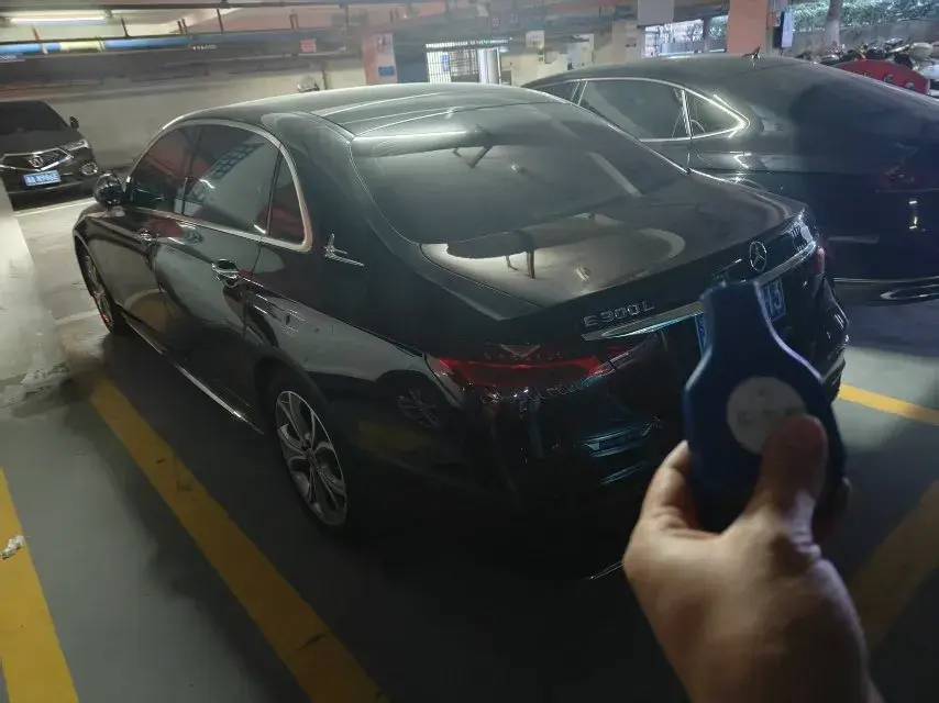 2023 MERCEDES-BENZ E thumbnail 2