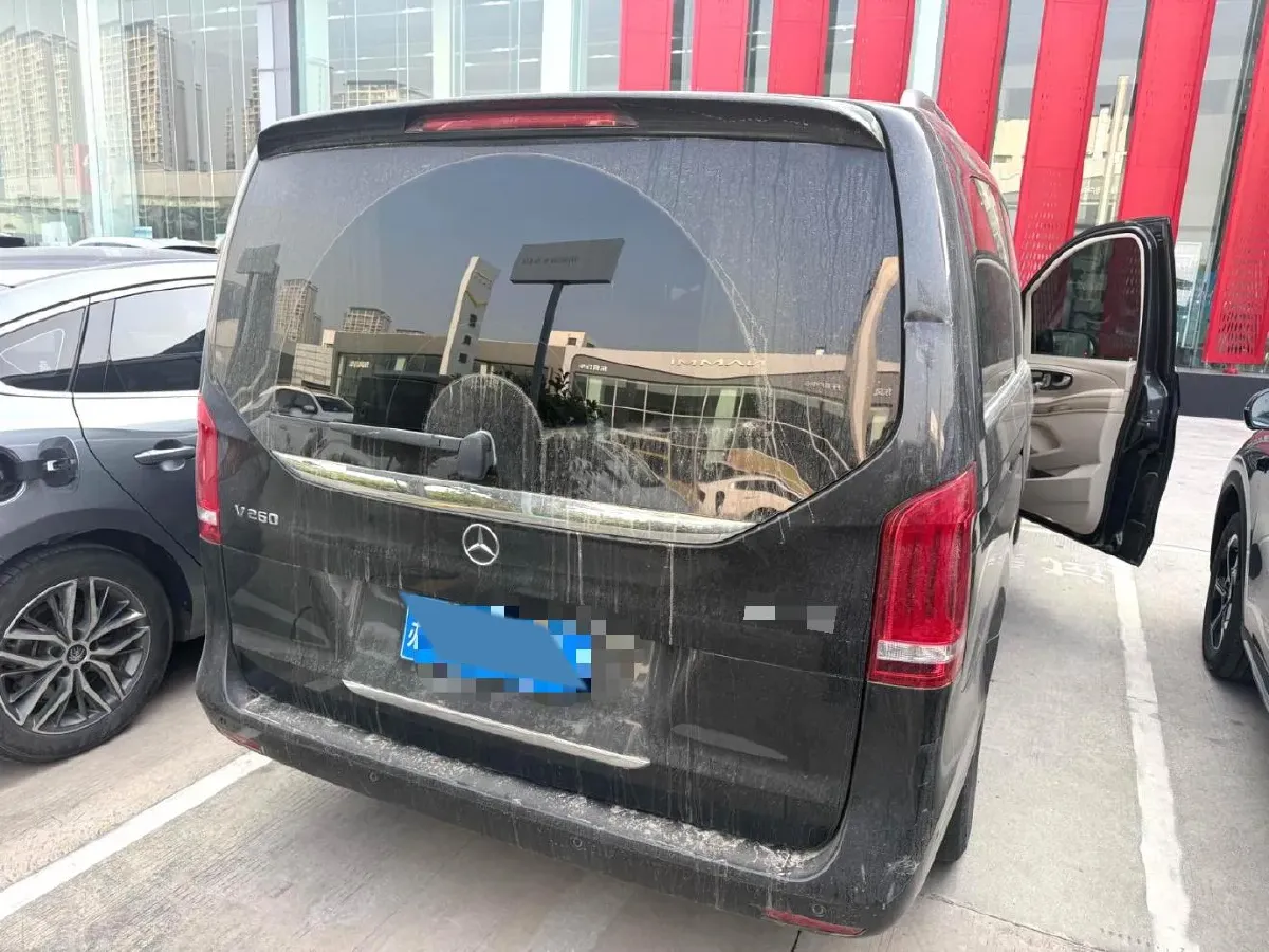 2020 Mercedes-Benz V Class 2.0T 211HP L4 9AT,autocango,china used car exporter,china ev exporter,chinese used car exporter,chinese used ev exporter