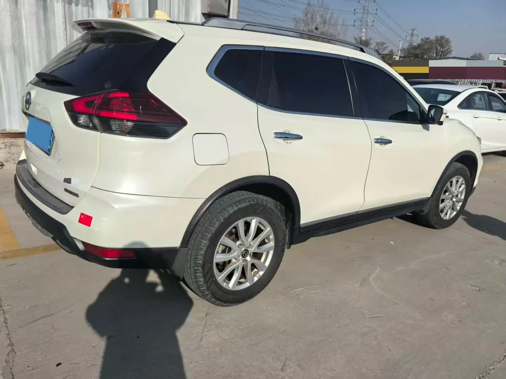 2020 NISSAN X-TRAIL thumbnail 4