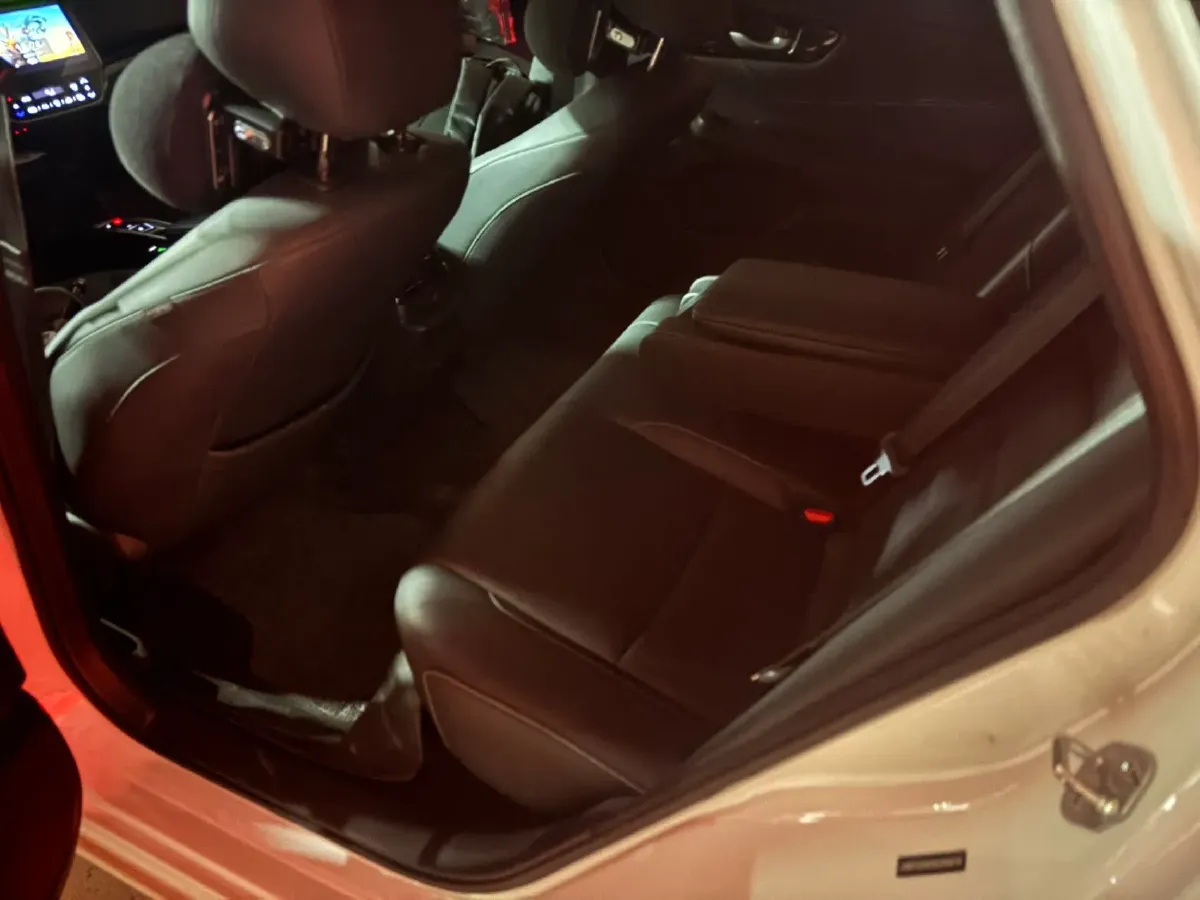 2022 Honda Crider 1.5L 109HP L4 E-CVT Hybrid,autocango,china used car exporter,china ev exporter,chinese used car exporter,chinese used ev exporter