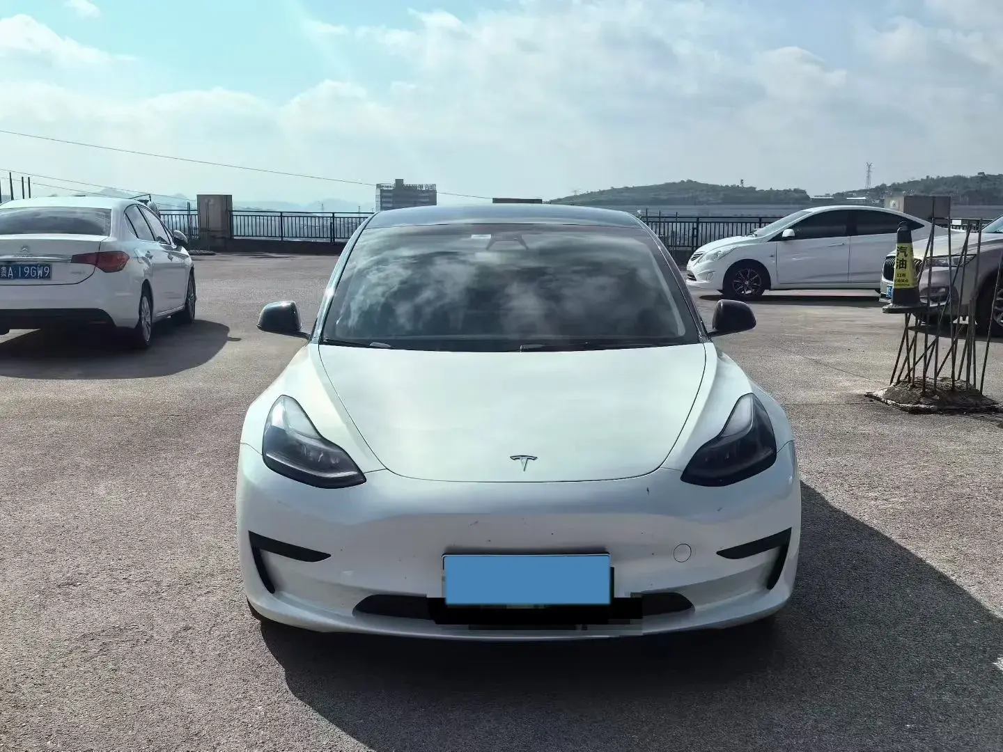 2021 TESLA MODEL thumbnail 2