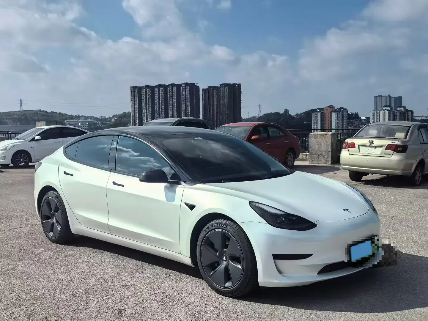 2021 TESLA MODEL thumbnail 3