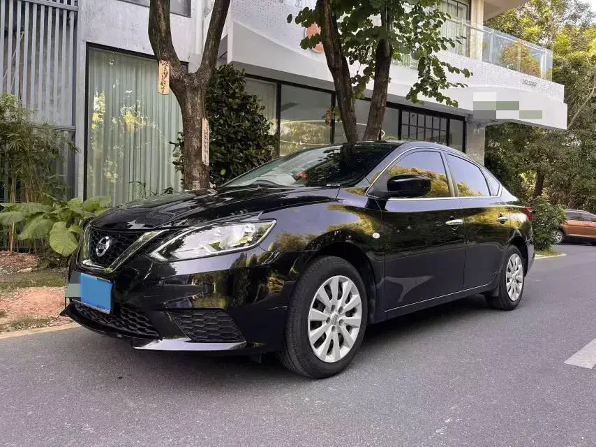 2021 NISSAN SYLPHY view 1