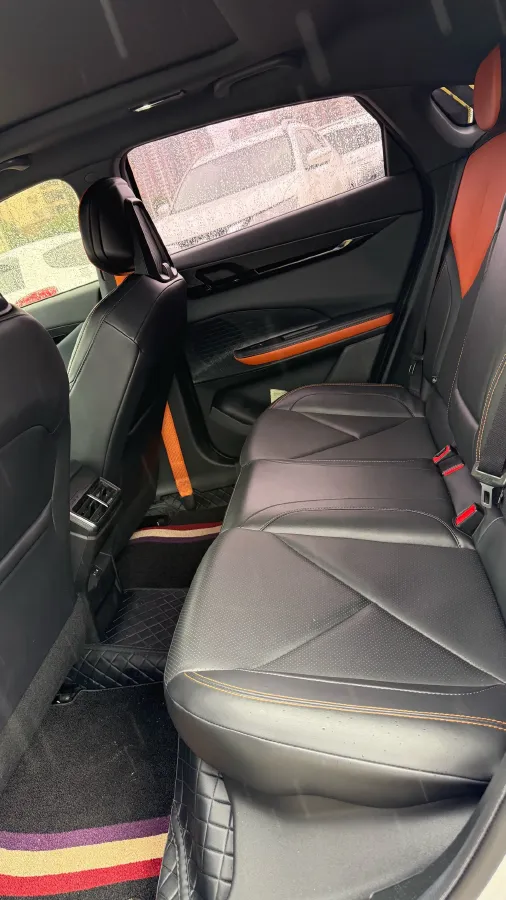 2022 ChangAn UNI-V 1.5T 188HP L4 7DCT,autocango,china used car exporter,china ev exporter,chinese used car exporter,chinese used ev exporter