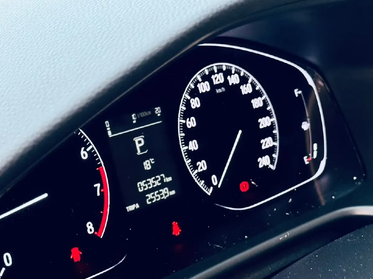 2019 Honda Inspire 1.5T 194HP L4 CVT,autocango,china used car exporter,china ev exporter,chinese used car exporter,chinese used ev exporter