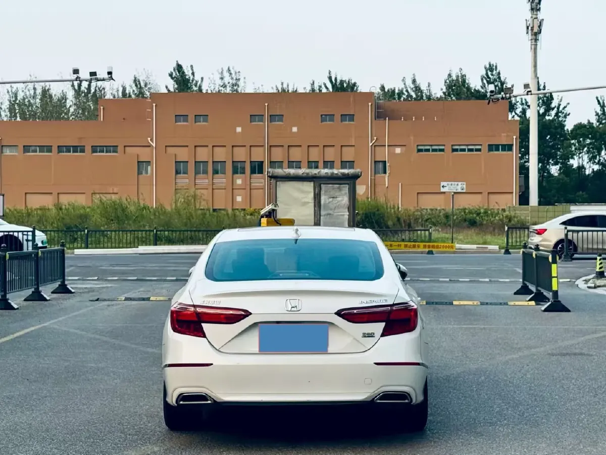 2019 Honda Inspire 1.5T 194HP L4 CVT,autocango,china used car exporter,china ev exporter,chinese used car exporter,chinese used ev exporter