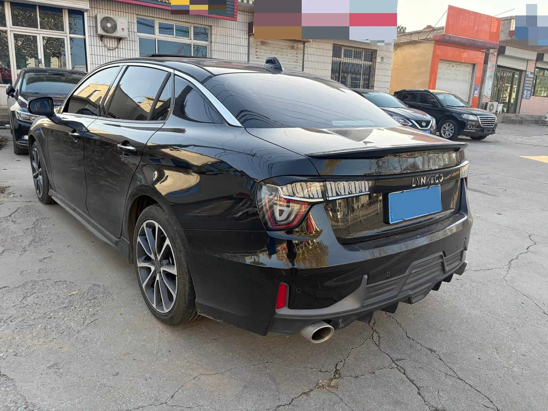 2019 LYNK&CO 03 thumbnail 3