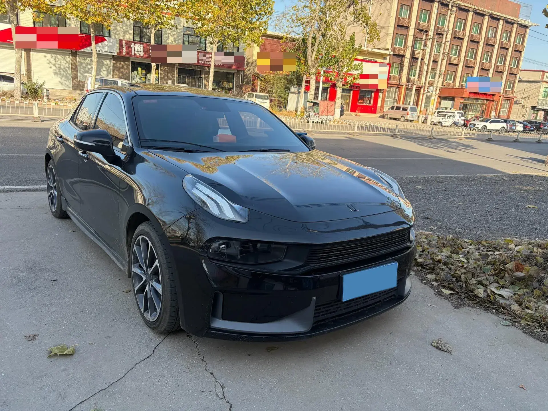 2019 LYNK&CO 03 thumbnail 2