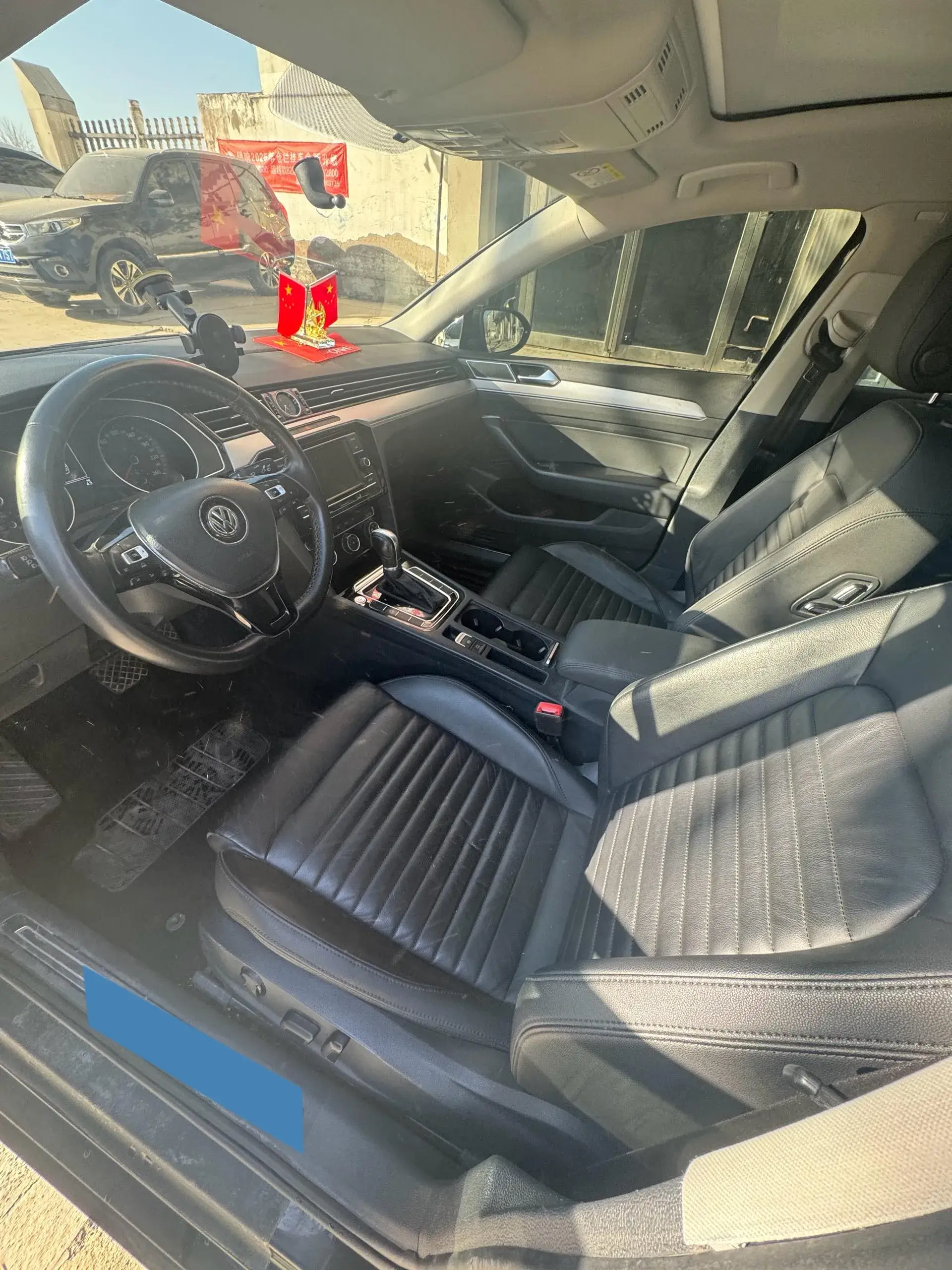 2018 VOLKSWAGEN MAGOTAN thumbnail 3