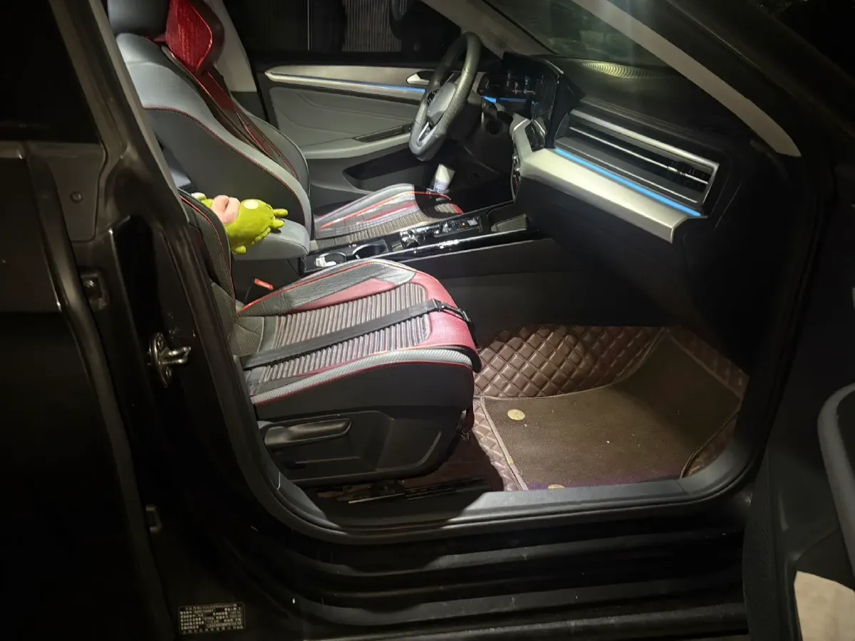 2024 Volkswagen Lamando 1.4T 150HP L4 7DCT,autocango,china used car exporter,china ev exporter,chinese used car exporter,chinese used ev exporter