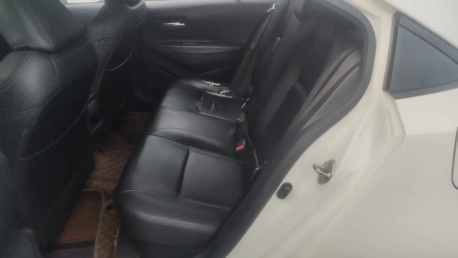 2019 Toyota Corolla 1.8L 98HP L4 E-CVT Hybrid,autocango,china used car exporter,china ev exporter,chinese used car exporter,chinese used ev exporter